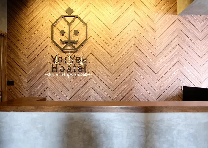 Yor Yak 캡슐호텔